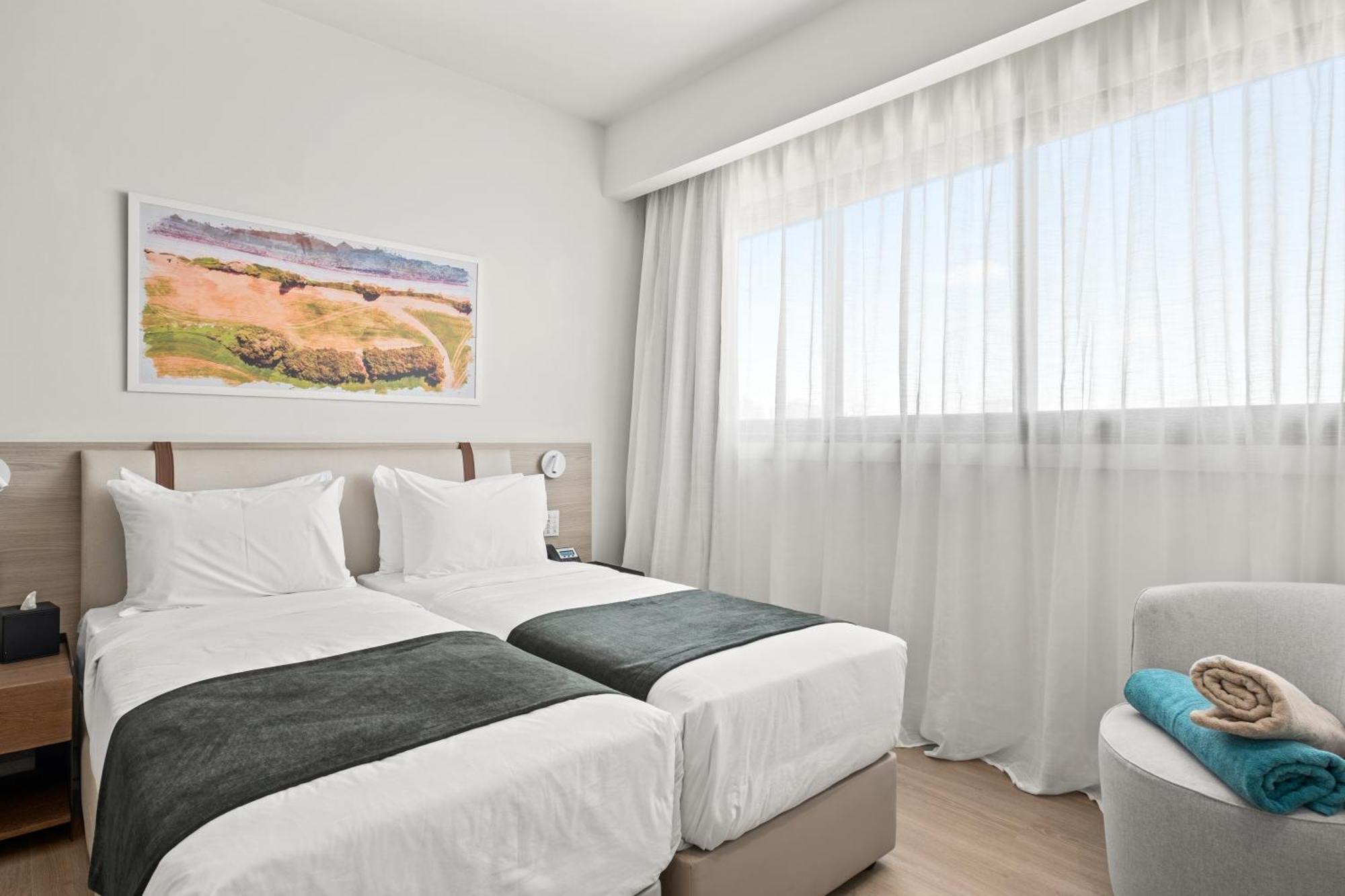 Mercure Larnaca City Exterior foto