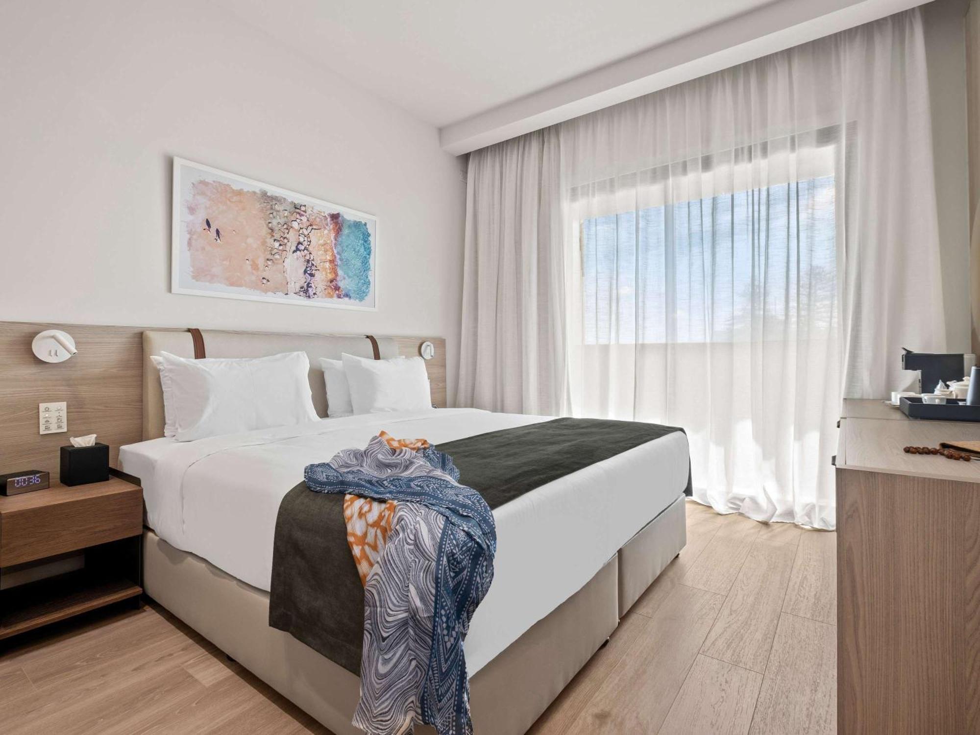Mercure Larnaca City Exterior foto