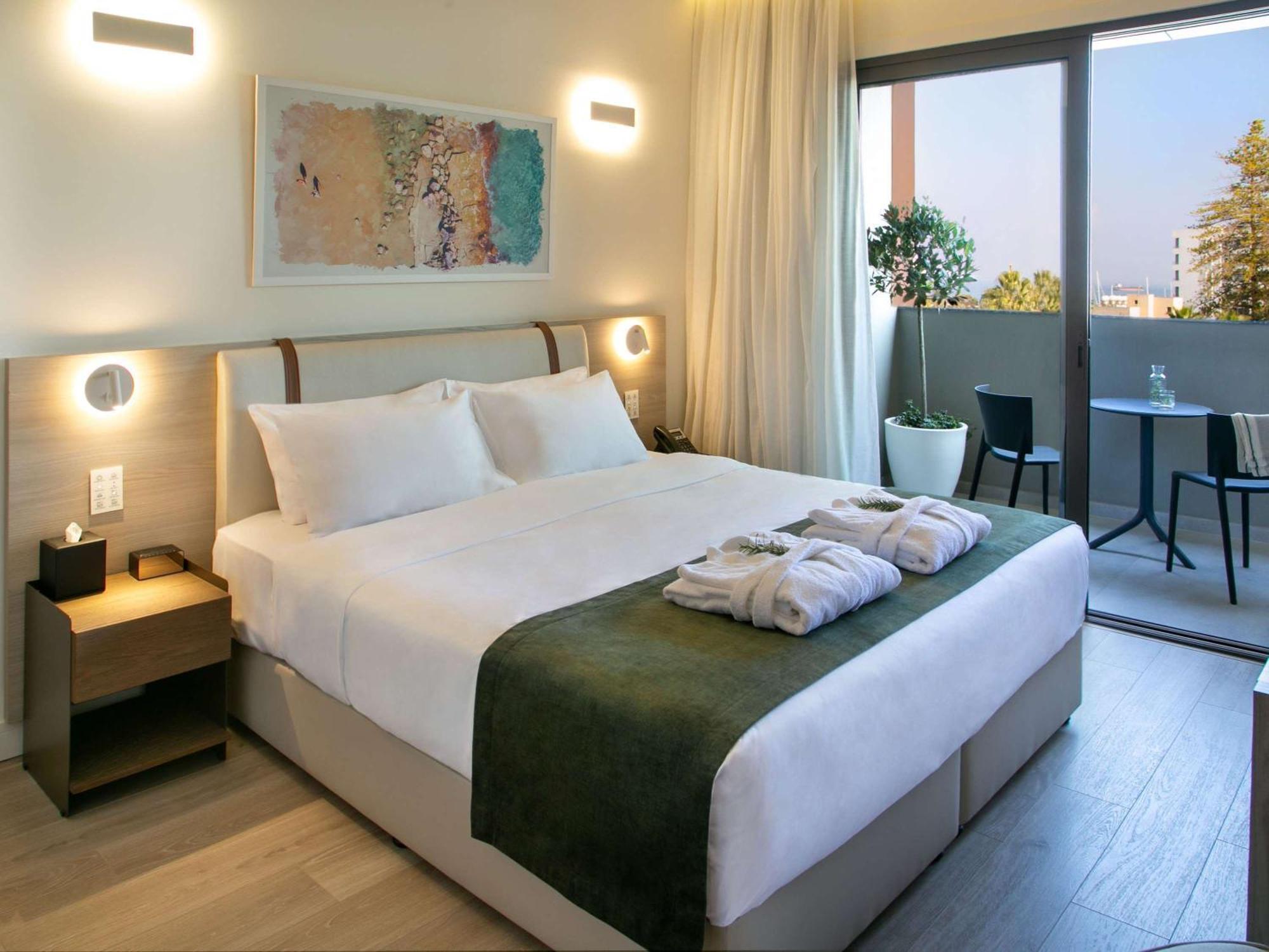 Mercure Larnaca City Exterior foto